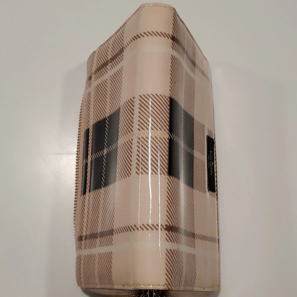 Like New kate spade New York Ellison Avenue Stacy Vinyl Pink Plaid Wallet